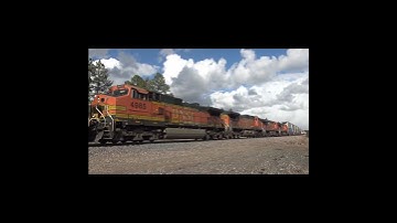 BNSF 7002 leads this five unit lashup on the BNSF Seligman Subdivsion