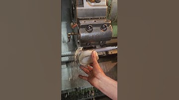 traditional anti vibration during thread machining by Lathe machine #shorts