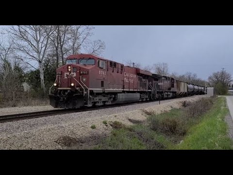 8783 Train 4/20/2021 CP 8783, CP 9826 @TrainswithAndy - YouTube