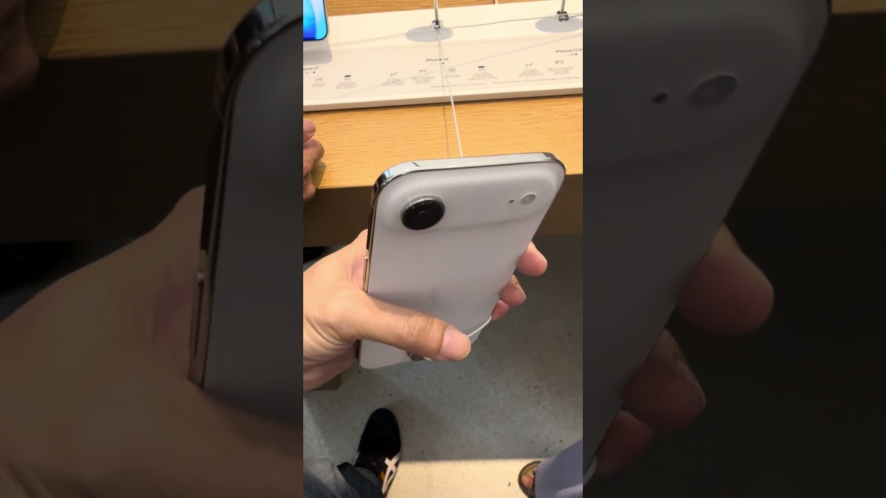 iPhone 17 air white color 