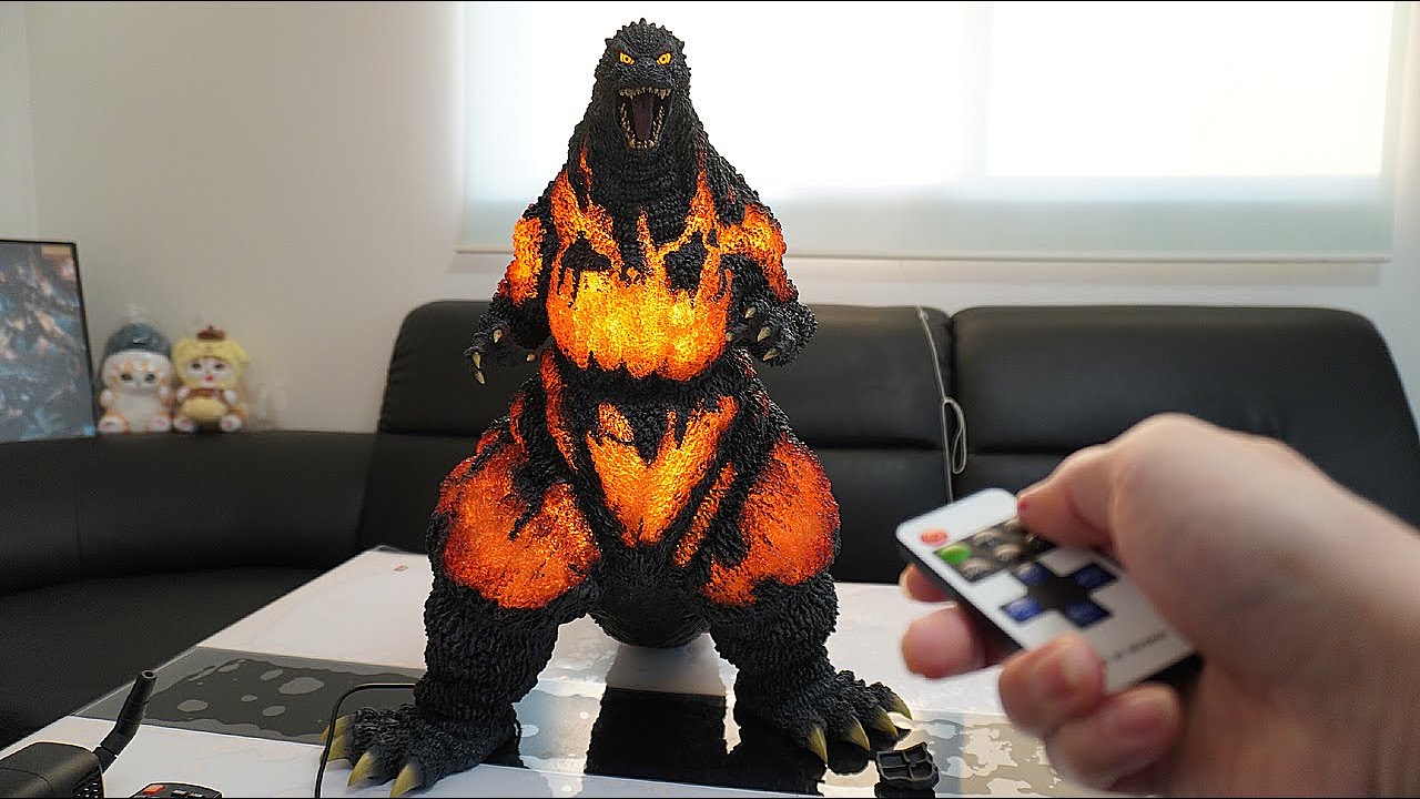 Gigantic Series Godzilla 1995 Death Godzilla with easy remote