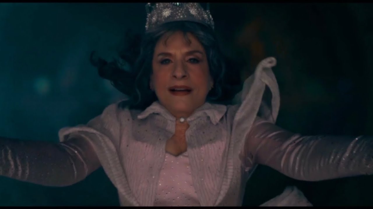 Lilia Sacrifices Herself to kill The Salem Seven - Agatha All Along