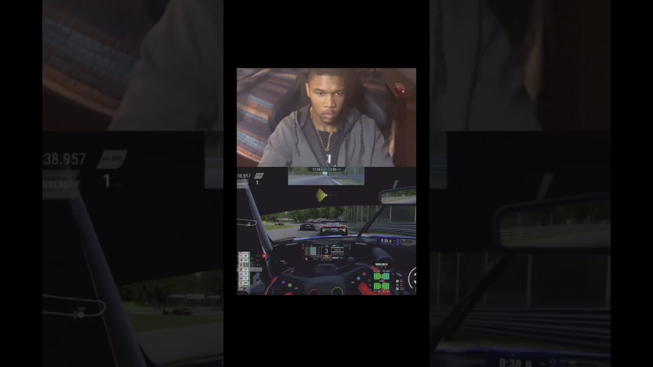 Hard racing in monza 