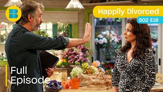 Love thy Neighbour | Season 02 Episode 16 - S02 E16 Happily Divorced | Banijay Comedy