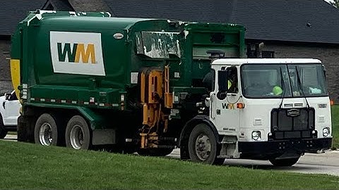 WM Autocar ACX Labrie Automizer In Action