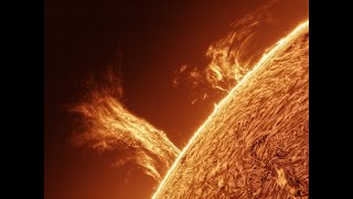 Learn about the Sun!
This video is for solar imagers and interested observers. It describes the 3 layers of the solar atmosphere and shows examples of the structures found in each layer. Its intended to help dispel the confusion between solar flares, prominences, coronal mass ejections, and other things. Most of the images are my own and a few are from NASAs Solar Dynamic Observatory. The illustration is from Wikipedia.
βοΈ TAKE YOUR SOLAR OBSERVING TO THE NEXT LEVEL
The Solar Observerβs Handbook is my comprehensive, critically acclaimed guide to viewing, capturing, and processing the Sun.
π Available now in softcover, personally signed softcover, and PDF:
π https://www.azastroguy.com/solar-handbook
If you are interested in solar observing, I did a video on how to buy a solar telescope:
https://youtu.be/LeYod1D-HkE?si=y0VpOv2MB5x2Kyq6
For Player One cameras and filters, I recommend AstroWorldTelescopes:
https://astroworldtelescopes.com?sca_ref=11939575.K06rkut1Vo
Tutorial links:
My Youtube on how to capture satellite transits β’ How to Capture an ISS Solar Transit
My Youtube on how to how to choose a solar camera β’ How to Choose a Solar Camera
My Youtube on how to how to capture AMAZING images β’ How to capture AMAZING solar images (...
My Youtube on how to how to process AMAZING images β’ How to process AMAZING Solar images
My Youtube on how make solar animations β’ How to make solar animations
Transit finder link https://transit-finder.com/
SDO website https://sdo.gsfc.nasa.gov/data/
Lunt solar products: https://luntsolarsystems.com/?rfsn=8727310.7de84a
How to buy your first telescope link to my website:
https://www.azastroguy.com/education-...
Want to buy me a coffee? Its appreciated! https://buymeacoffee.com/azastroguy
#sun #solarimaging #telescope Learn about the Sun!