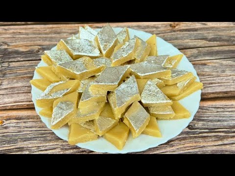 1000 ਰੁਪਏ ਵਾਲੀ ਮਠਿਆਈ ਸਿਰਫ਼ 200 ਰੁਪਏ ਵਿੱਚ ਬਣਾਓ | Kaju Katli Recipe | काजू कतली | Punjabi Cooking