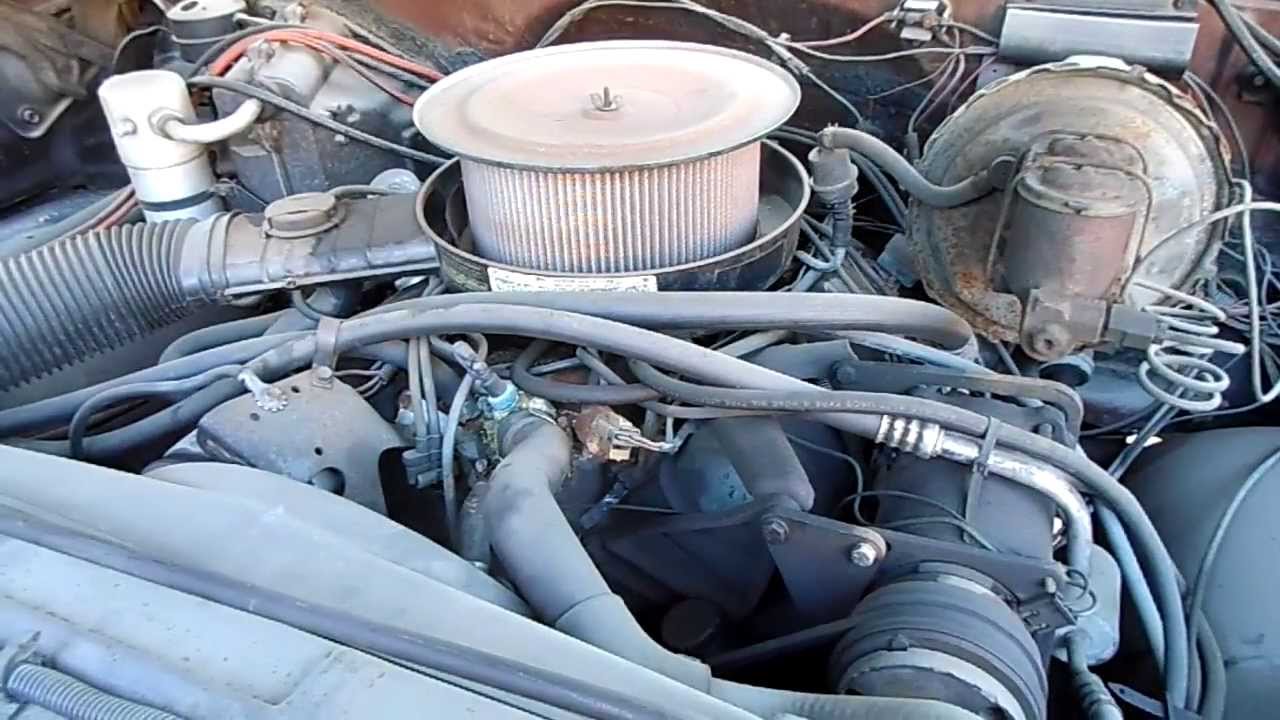 454 ci Big Block Chevy Engine Idle - YouTube