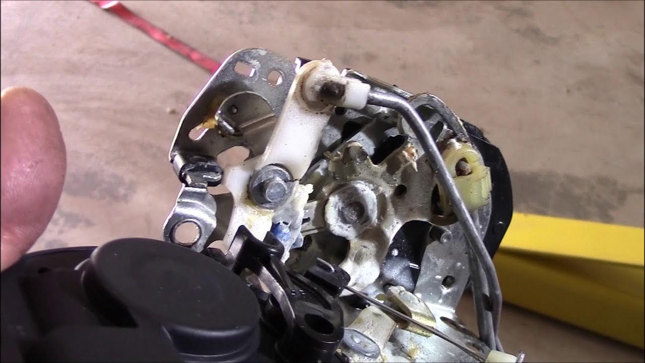 2005 Toyota Highlander door lock actuator YouTube