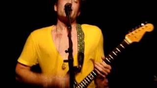 Philip Sayce -- Tennessee Girl -- Live at Molly Malone's in Los Angeles Nov 2, 2010.