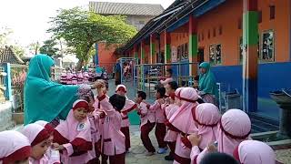 Kegiatan pagi TKIT Insan Kamil Karanganyar