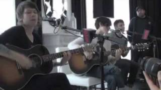 Tegan and Sara - Hell (Ames Hotel Session 2010)