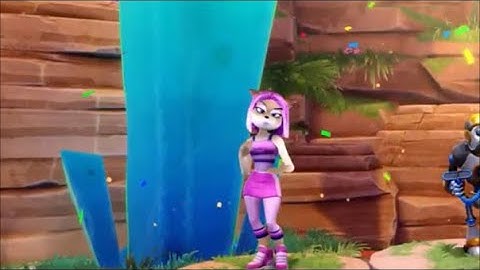 Crash Team Racing Nitro-Fueled: Female Characters Losing Animations (Updated) Happy Valentine