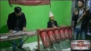 Parumbak-umbak Ni Alogo Bolon  (Music of north sumatra)