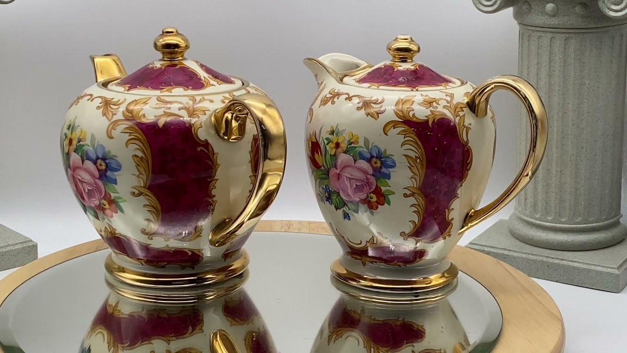 Stunning Vintage Sadler Roses Teapot & Matching Water Jug