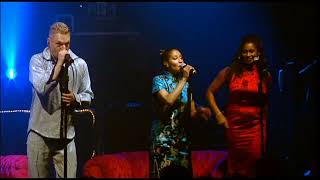 Erasure - Blue Savannah (The EIS Christmas Concert 2002) [HD]