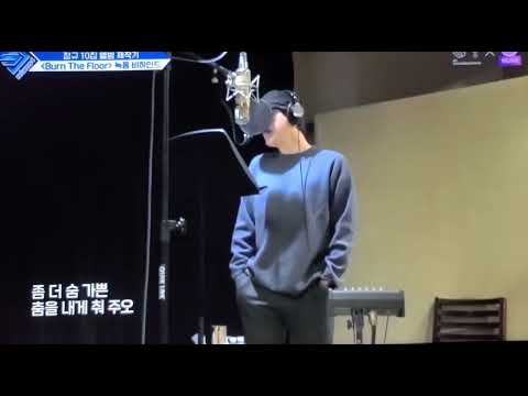 슈퍼주니어(SUPER JUNIOR)-BURN THE FLOOR 비하인드 녹음실 (규현) 멋있어