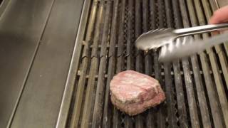Five tips in five minutes to cook the perfect Filet Mignon with Chef Jonathan Bennett