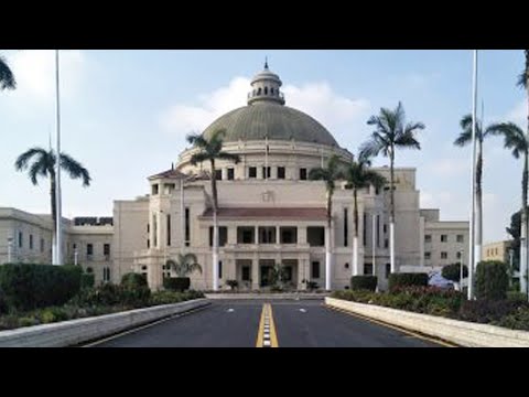 ليه جامعة القاهرة موجودة في الجيزة