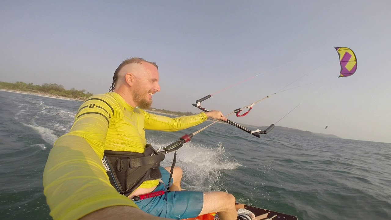Кайтинг в Гоа - YouTube