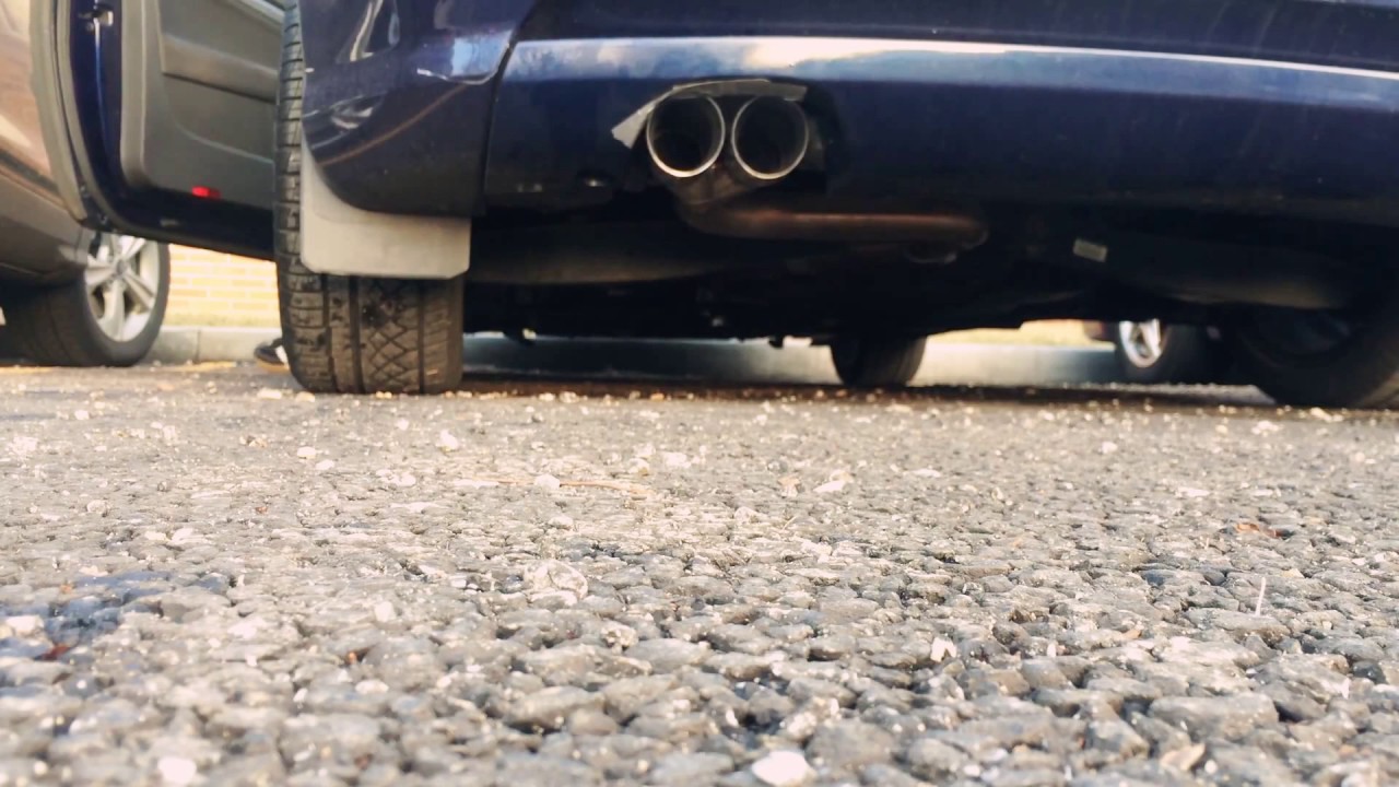 2007 VW Rabbit Magnaflow Exhaust - YouTube