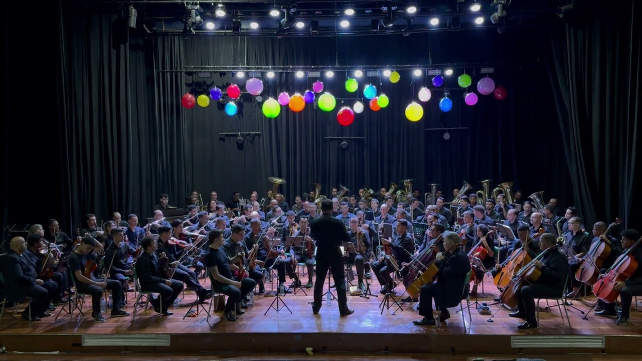 1 hora e 40 de hinos tocados - CCB