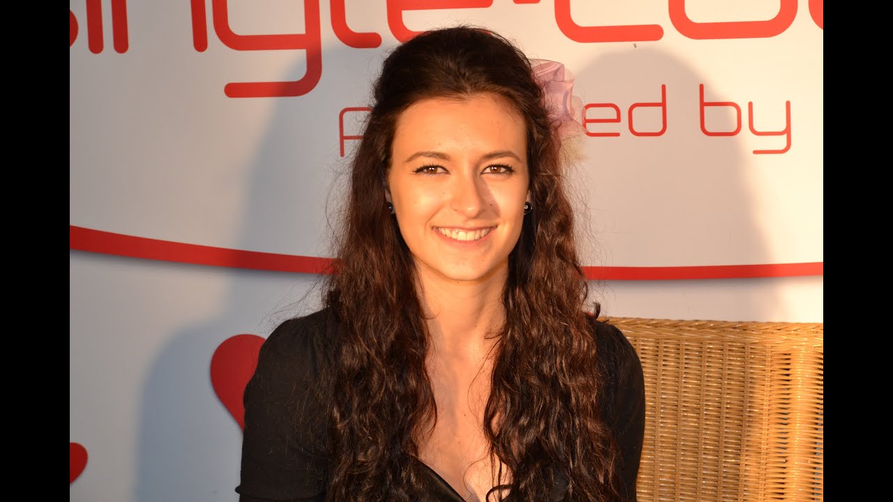 Single-Couch 2014: Sie sucht Ihn - Sarina K. - YouTube