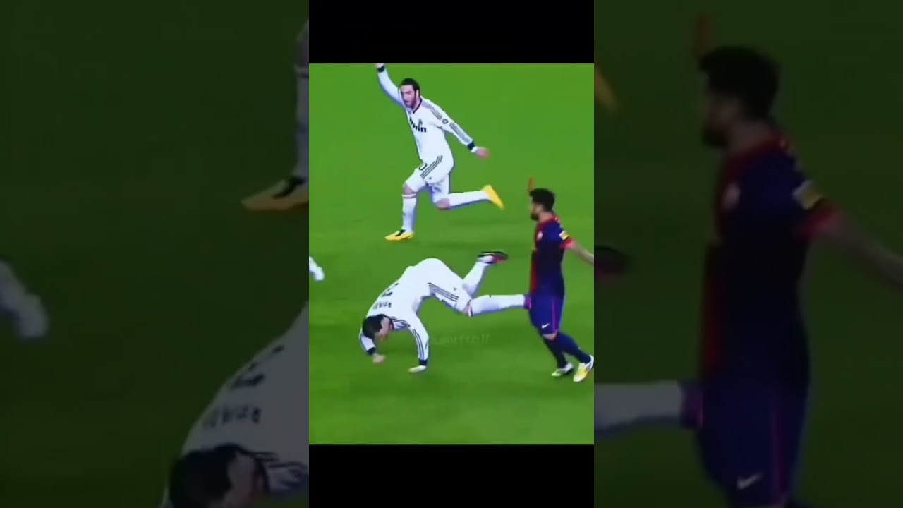 Fight of a Legends. #soccer #soccerplayer #worldcup #cr7