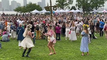 Swedish Midsummer Festival dancing