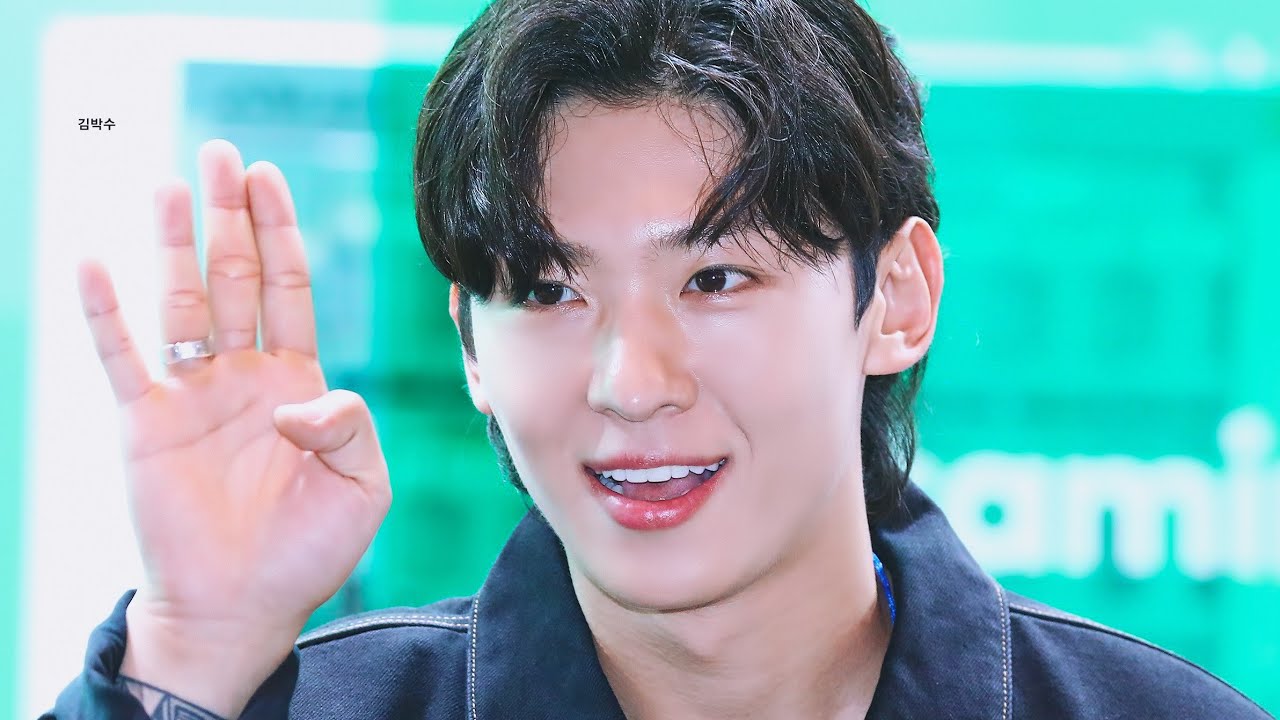 230914 덱스 부산 청년의날 행사 레드카펫 인터뷰 dex fancam