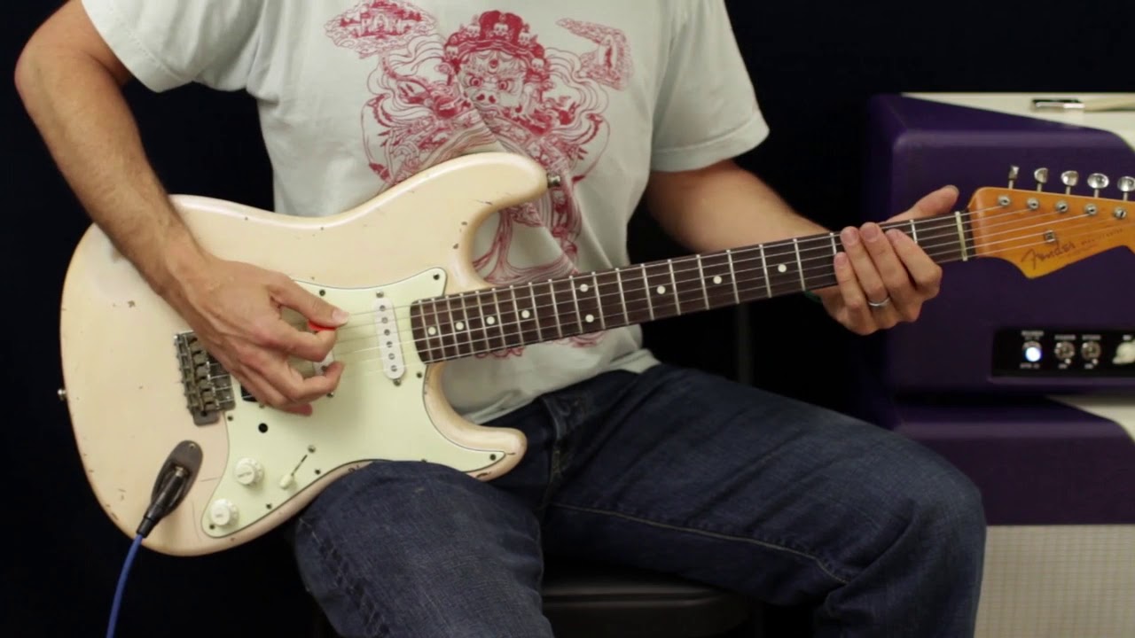 AC DC back in black (Guitar Intro) - YouTube