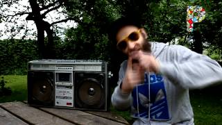 DJ Mixmaster AG invites to Pestivals