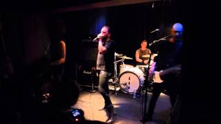 Beastmilk - The Wind Blows Through Their Skulls (live)