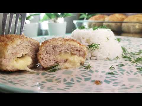 Сочные и очень нежные мясные зразы с сыром в духовке