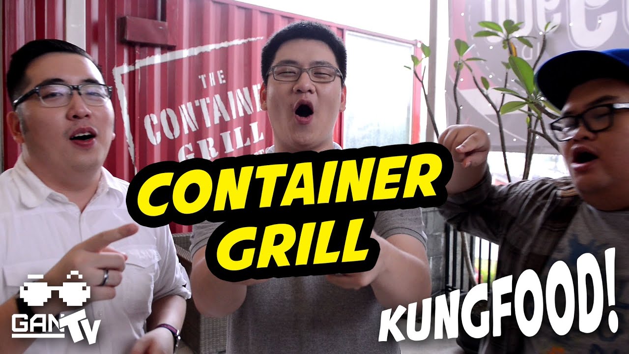 modular zebra helmet