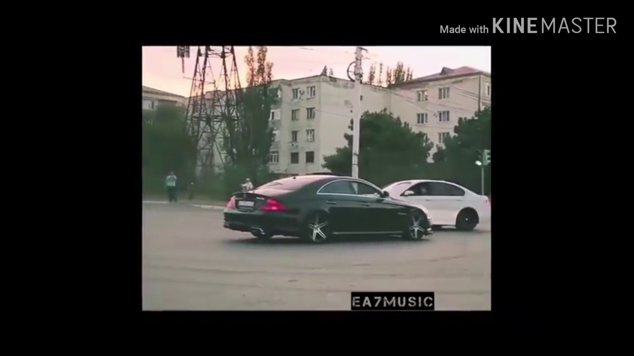 Где машины делают трюки