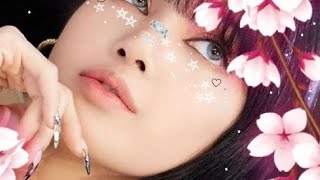 Famous LISA INSTAGRAM LIVE 🍒🖇️ Net Worth