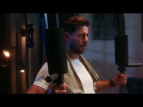 Силова багатофункціональна фітнес-станція HS-1054K з партою Скотта стек на 72 кг, боксерська груша, лавка, парта скота, бруси, видео 1