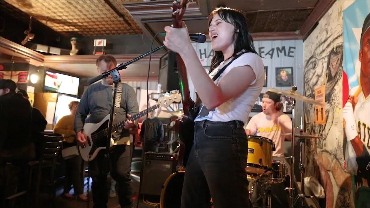 The Missed cover of D7 by The Wipers YouTube