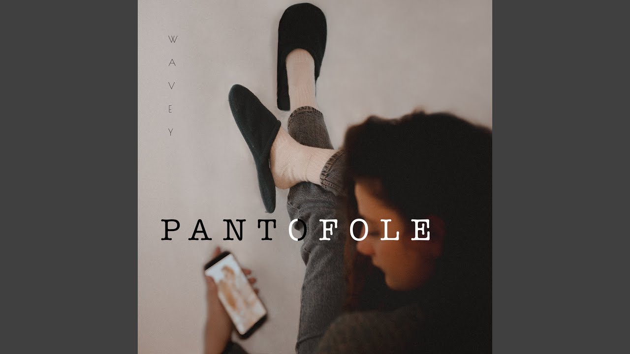 Watch Pantofole on YouTube Watch Pantofole on YouTube