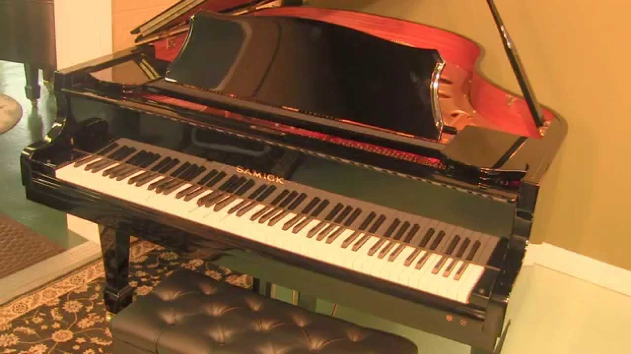 5'8" Samick  Player Grand Piano(S.Korean) with Yamaha Bench
