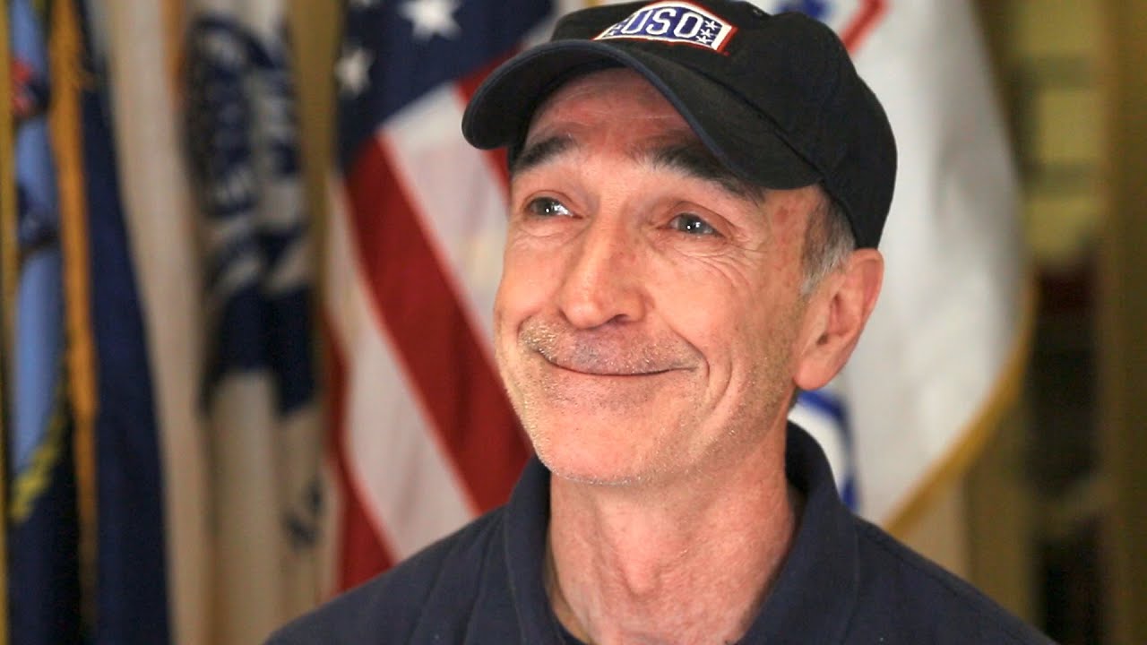 Air Force Dad Became a USO Volunteer After Son's Call - YouTube