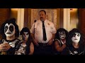 Minikiss on paul blart mall cop 2