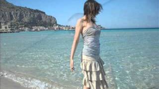 Video-Miniaturansicht von „Café Del Mar - Memories Of The Seas [cafe Del Mar Mix] - Arnica Montana“