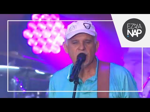 Prazsák László -