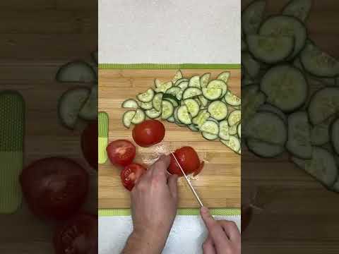 Очень вкусный летний салат с морским коктейлем 🥗 #рецепт #салат #салатик #вкусно #морепродукты #пп