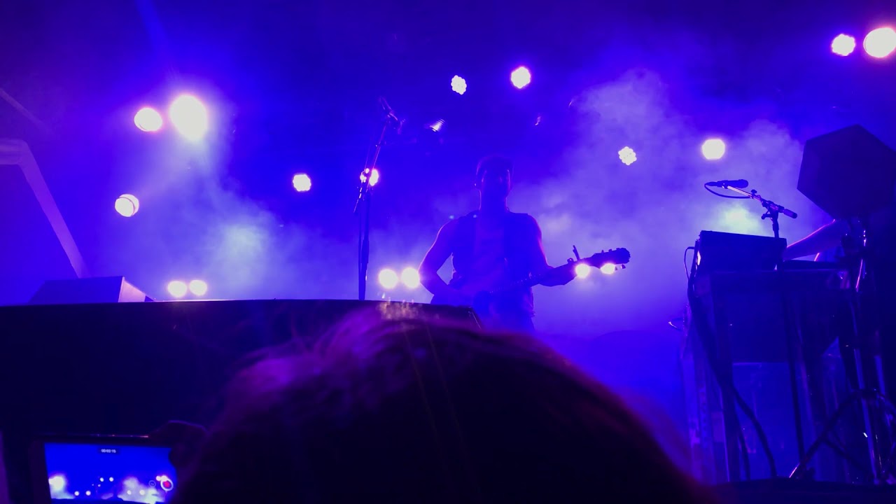 Bleachers We Are Young/ Carry On (Live at Mishawaka Amphitheater 5/31