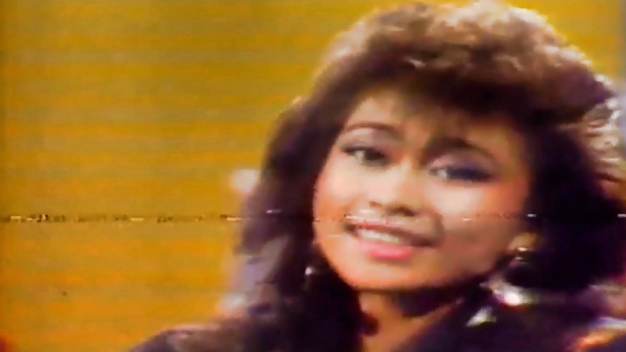 Grace Violeta  -  Arti Cinta