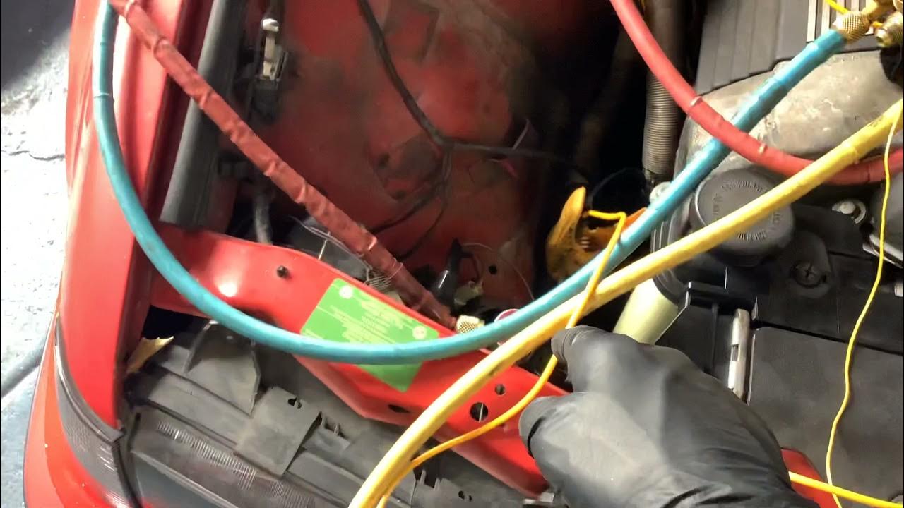 Receiver Liquid line colder than evaporator suction line ? Compressor