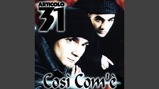 Video thumbnail of "Articolo 31 - Con le buone"
